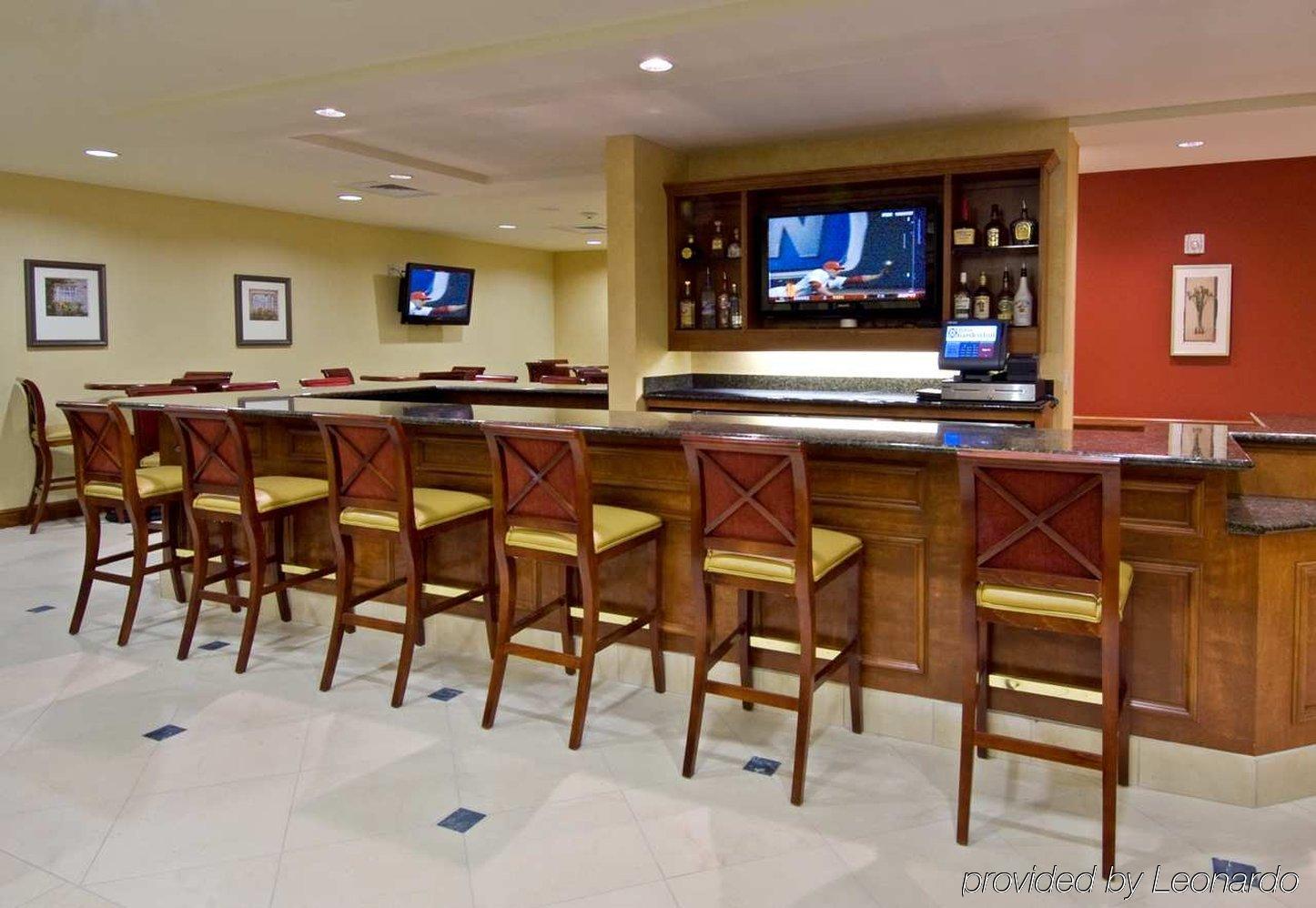 Hilton Garden Inn Austin North Restoran gambar